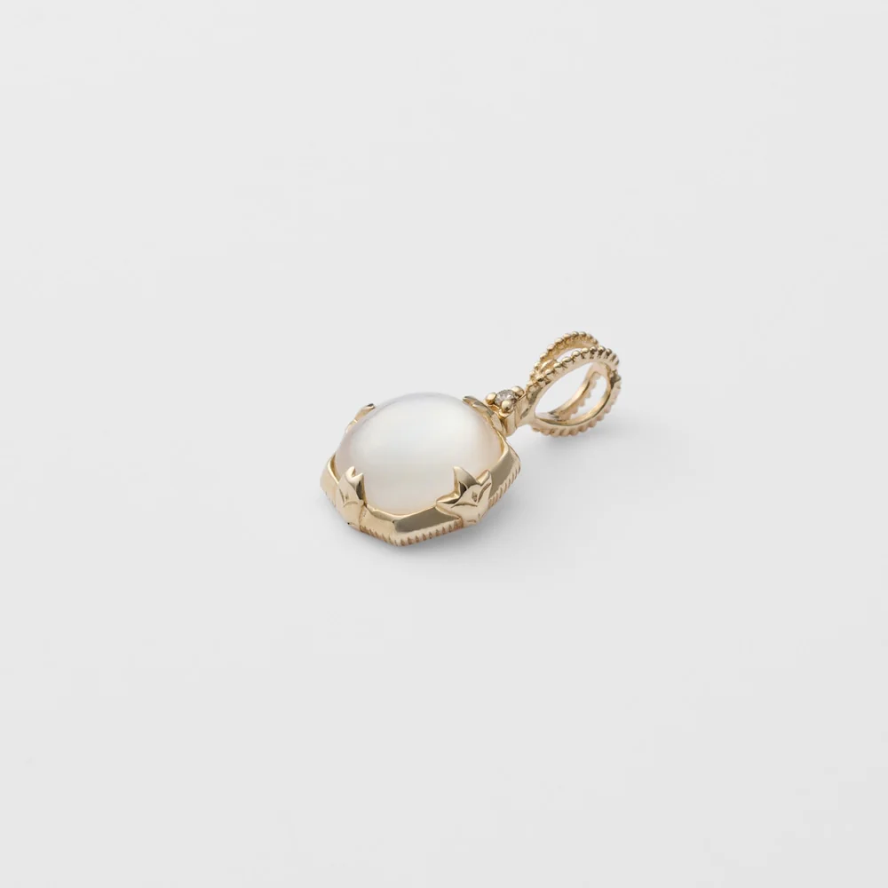 K5 Quartz/Shell Charm - Image 4