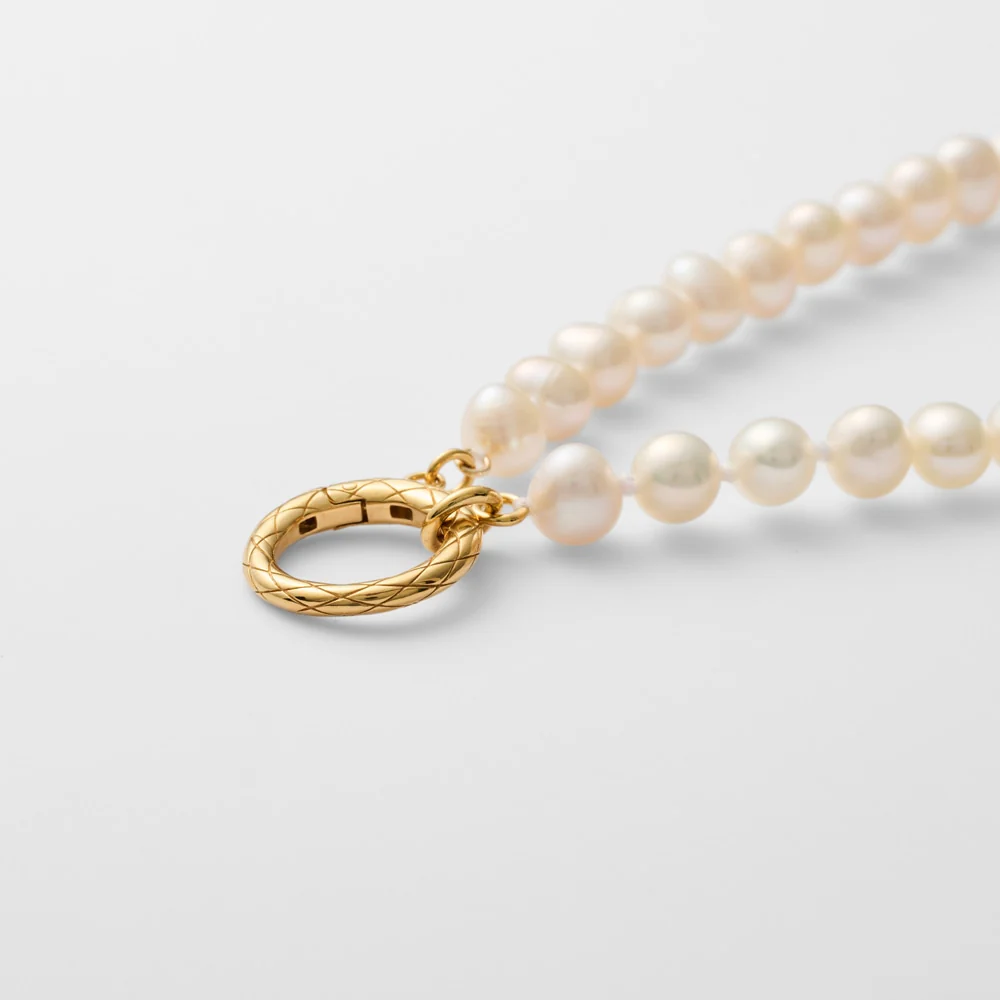 Gold Pearl Necklace - Image 3