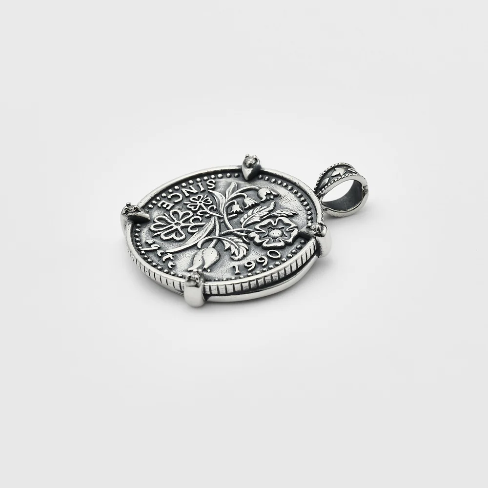 Silver Charm - Image 4