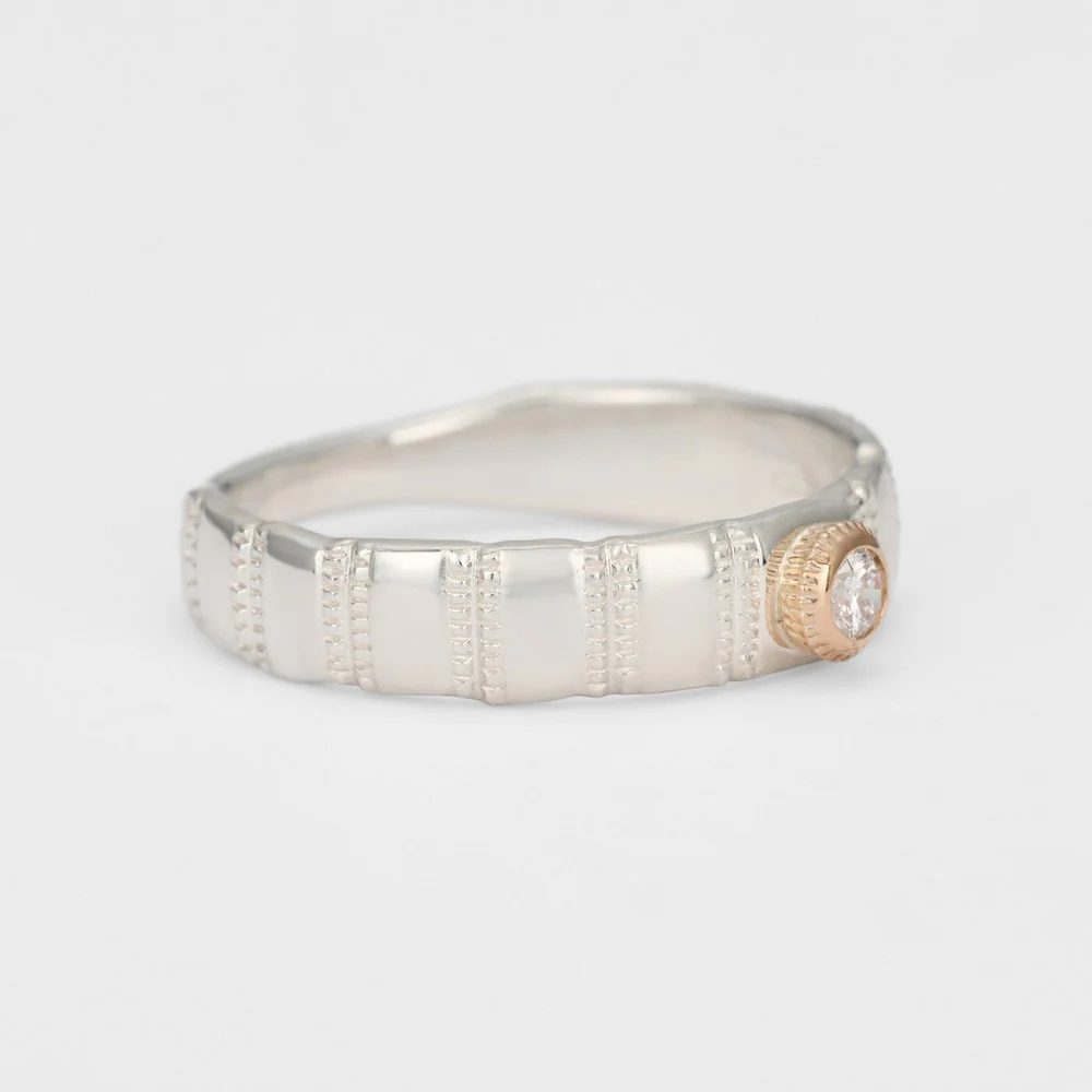 Silver/K5 Diamond Ring (L) - Image 4