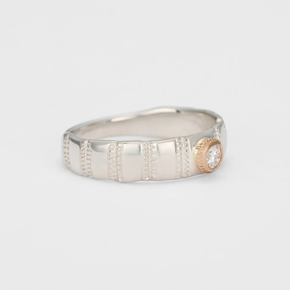 Silver/5K Diamond Ring (S) - Image 2