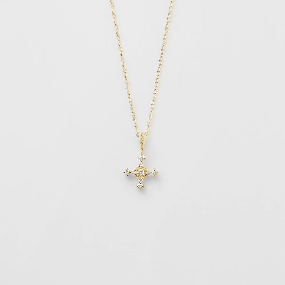K18 Diamond Charm - Image 3