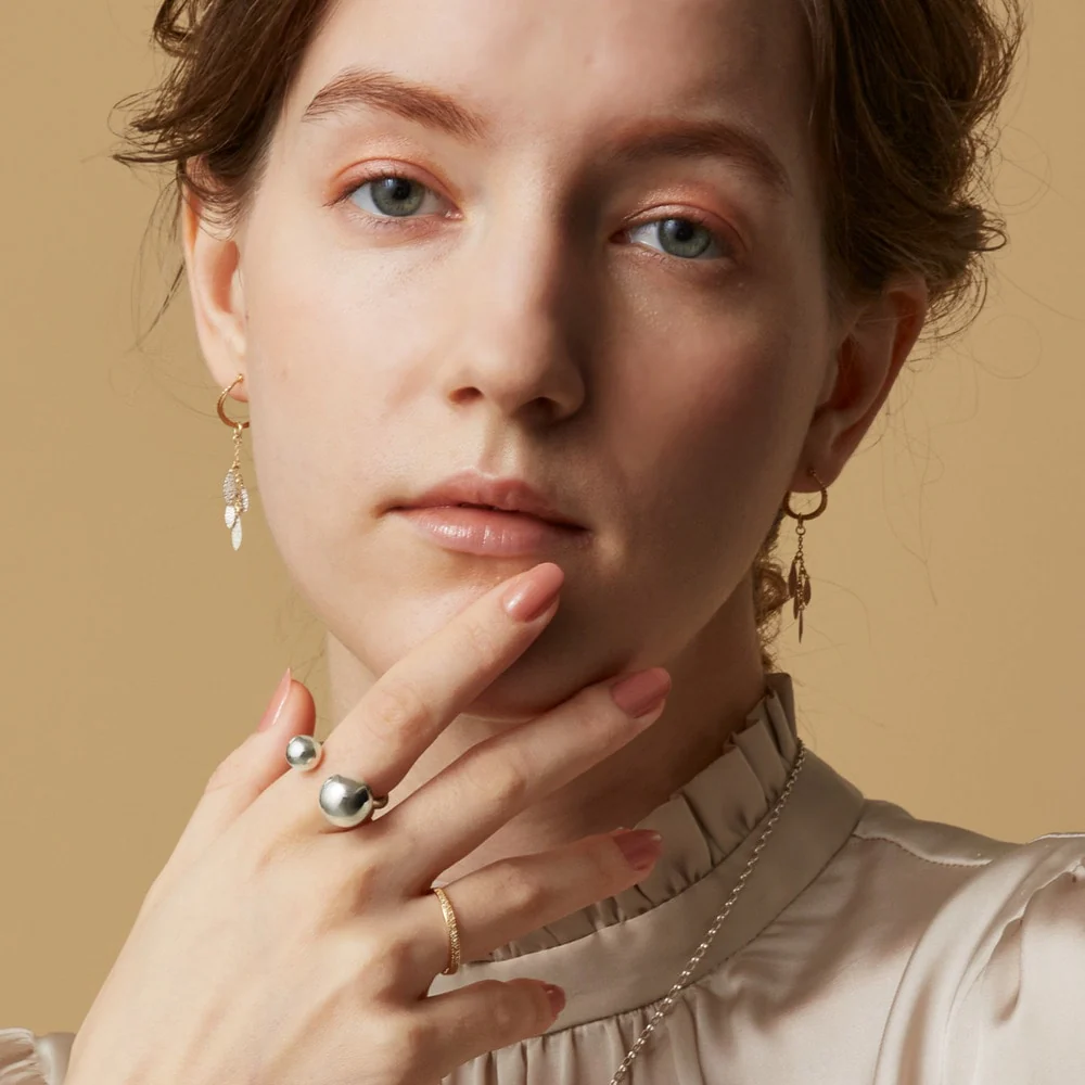 K18 Hoop Earrings - Image 6